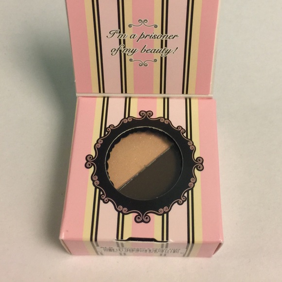 TOO FACED Eyeshadow Duo in Sexpresso & Peach Fuzz - Picture 6 of 10